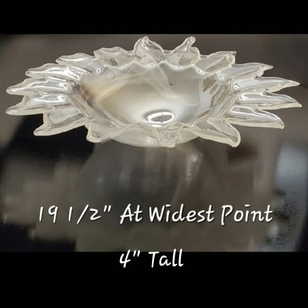 Huge 19 1/2" Helios ☀️ Sun Art Glass Bowl - Picture 9 of 10